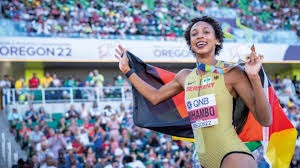 防守能力惊艳！火箭侧翼新援虽无三分命中依然稳健贡献